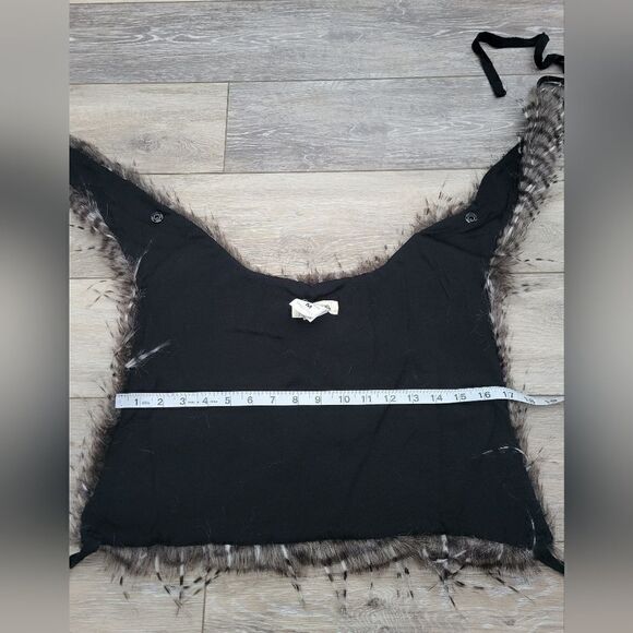 La Fabrique faux fur vest size medium  black white gray striped feather look - Picture 4 of 10